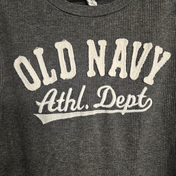 Vintage Boy's Old Navy Gray Waffle Knit Long Sleeve Top | Size Medium (8) - Picture 3 of 6